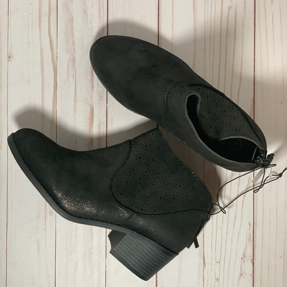 Art Class Girls Aneeta Western Black Boots